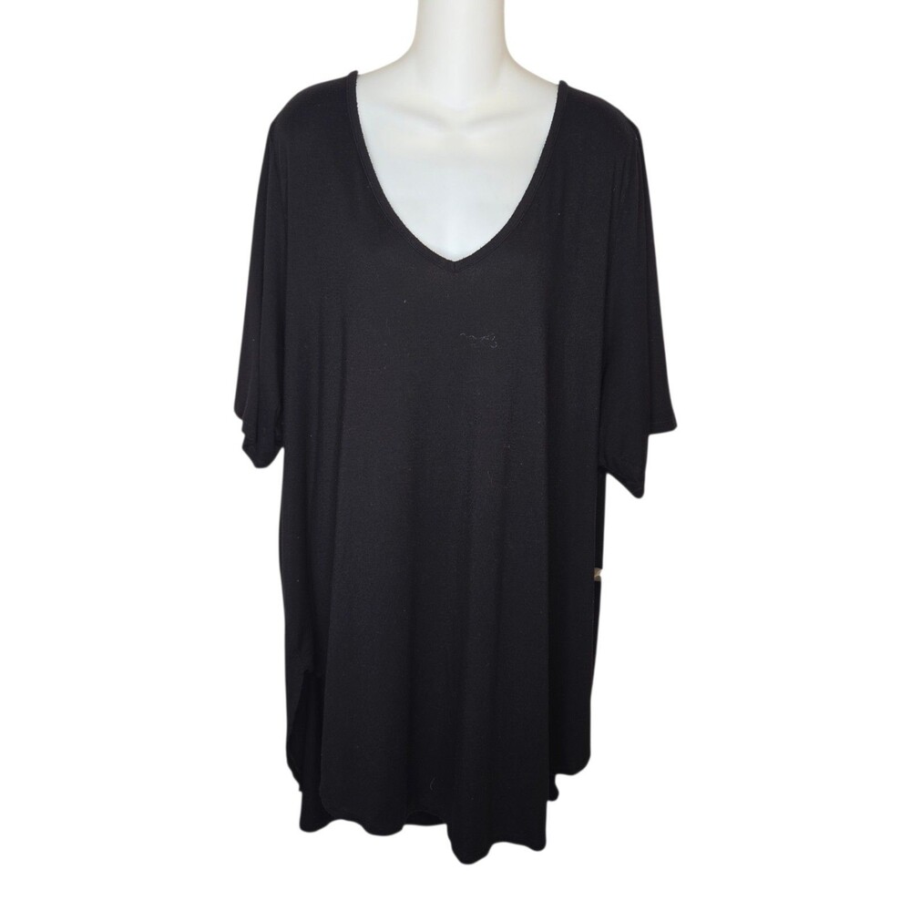 Torrid Favorite Tunic Super Soft V-Neck Tee Shirt Top, Size 6 6X, Black